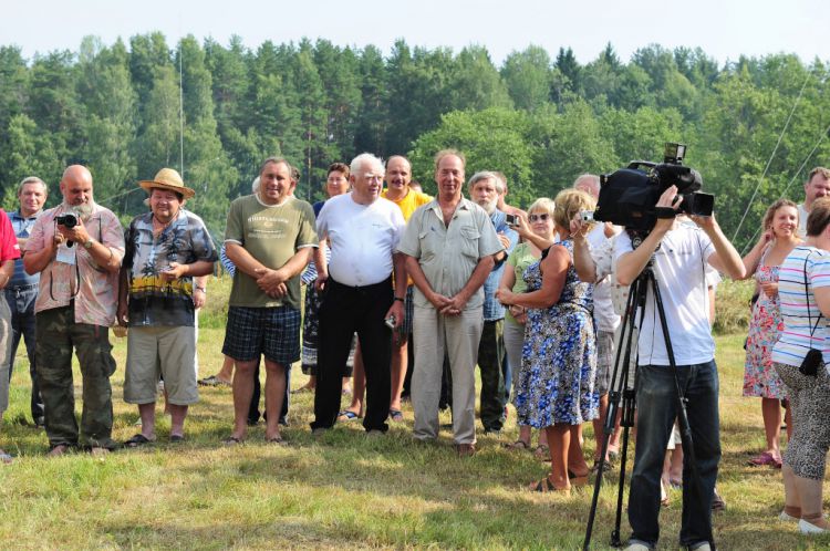    2011