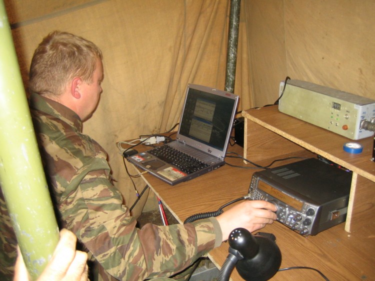    RV3YM.