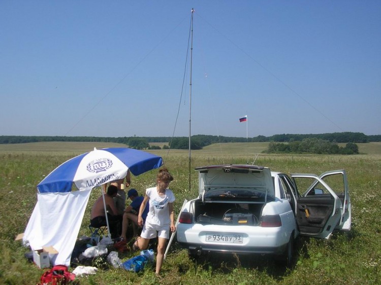 ����������  � �����  RU6CQ