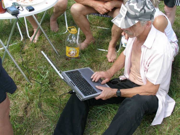 CQ-ES - 2006