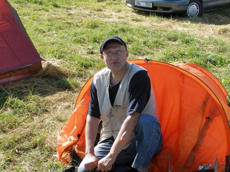 CQ-ES - 2005
