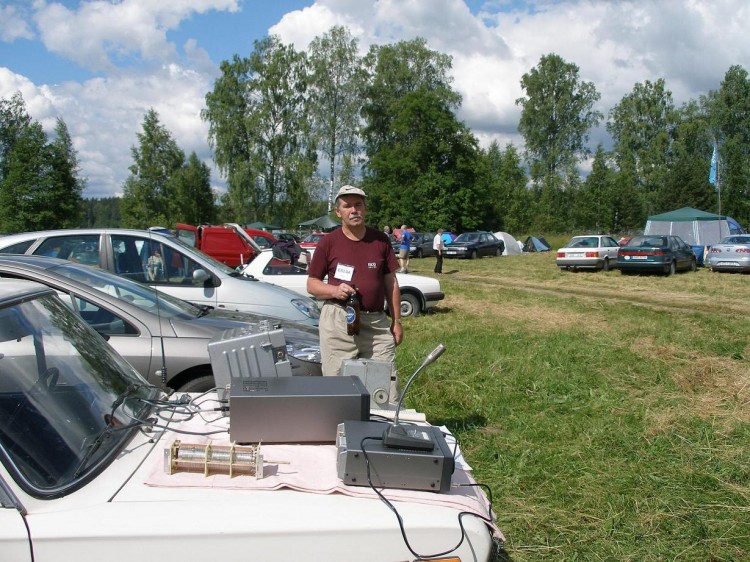 CQ-ES - 2005