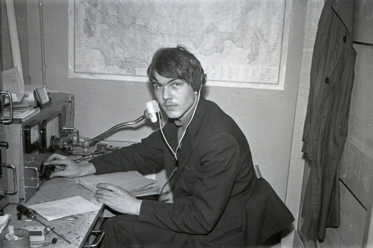 UK3QBQ_1978_UA3QIX