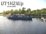UT1HZM-p_.jpg