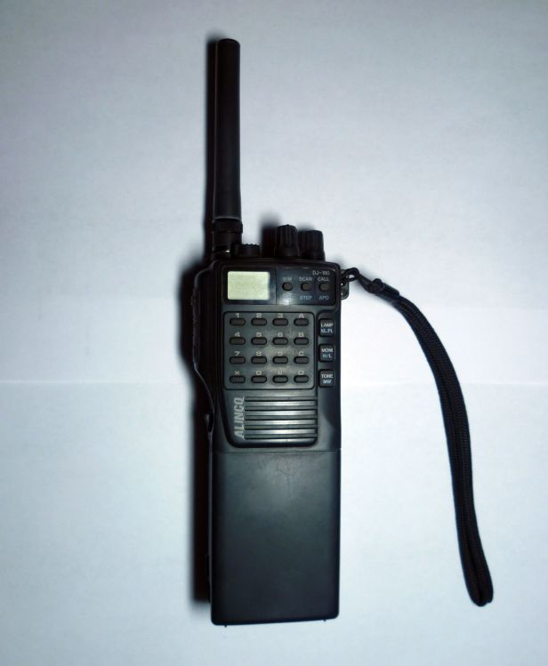 Alinco DJ-180
