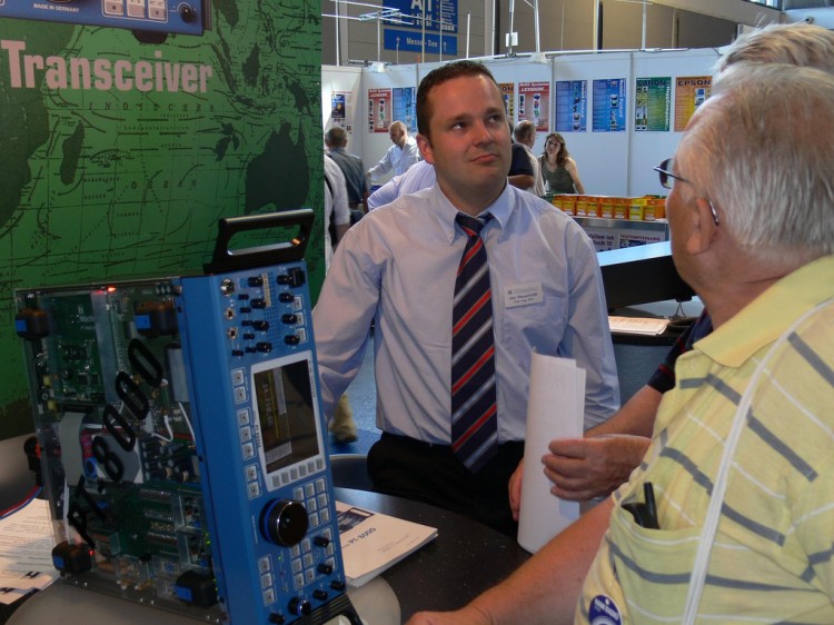   ....  PT-8000-transceiver