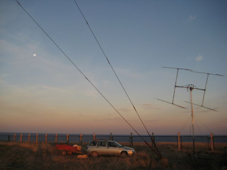 KN65FJ VHF EME DXpedition US8ZAL,UY5HF,UR5ZEW