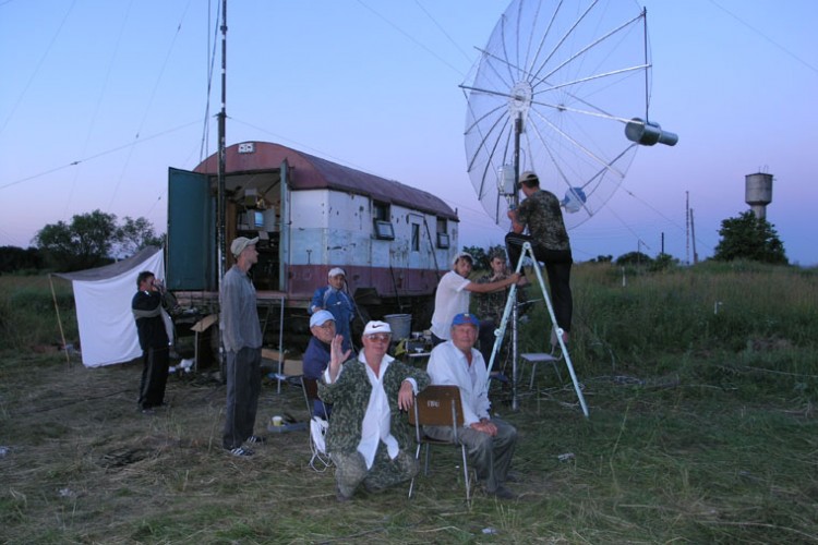  1296 MHz  . RW3WR FD-2006