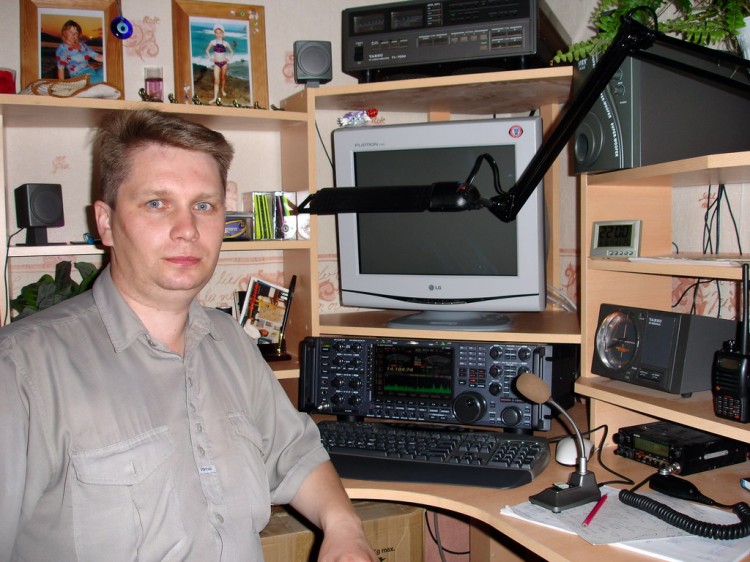 RZ9CW  - .