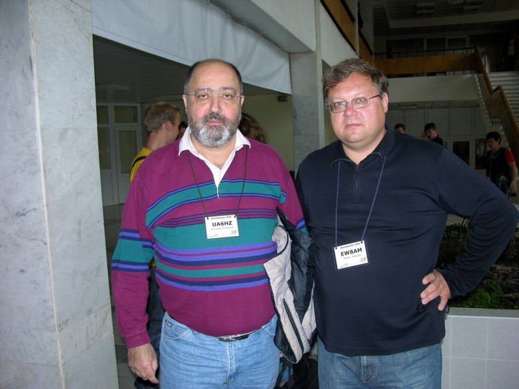 UA6HZ   &amp;   EW8AM  (Domodedovo-2006).