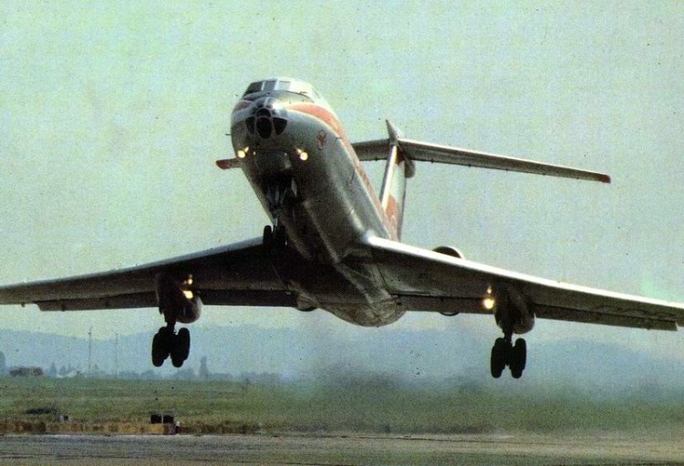 TU-134_TO_1