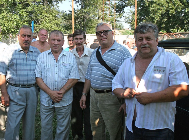     2006 .