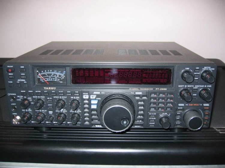  FT-2000