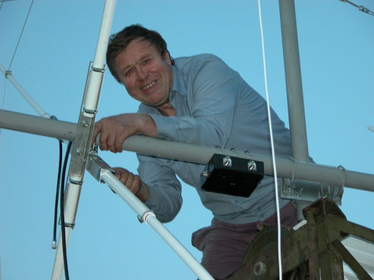 RU3HD  
