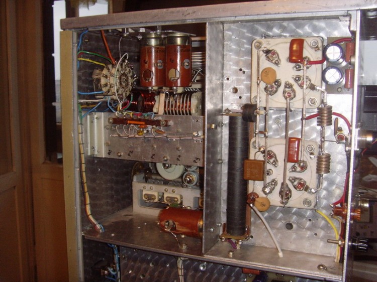 EW1BA 271 Power Amplifier