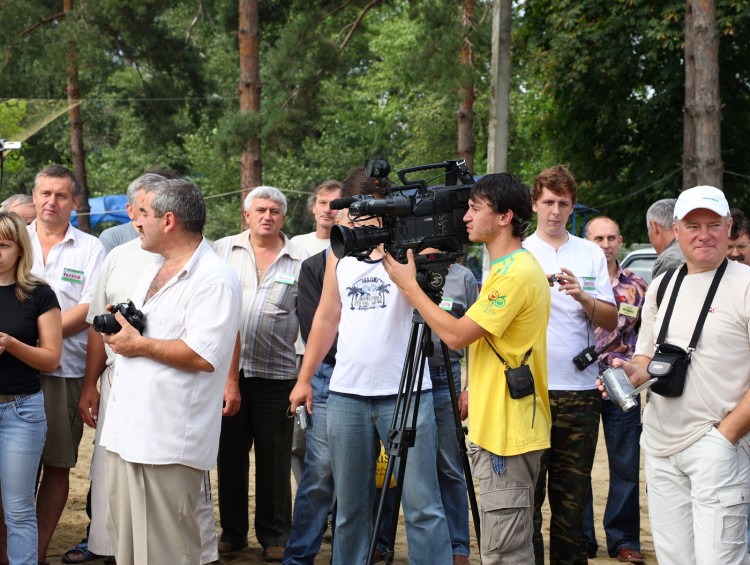    2008 