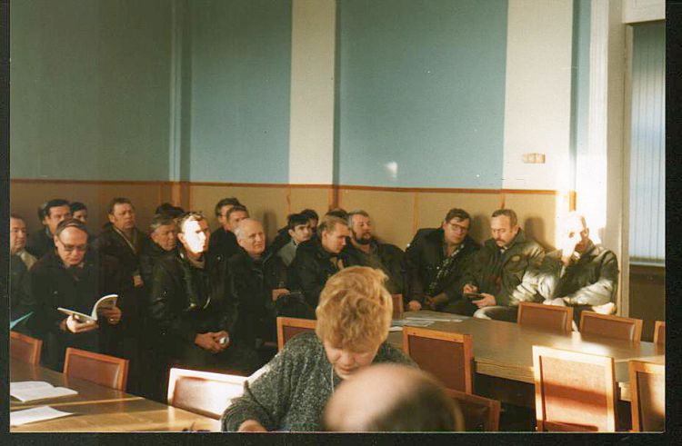 1990-.   .  . 