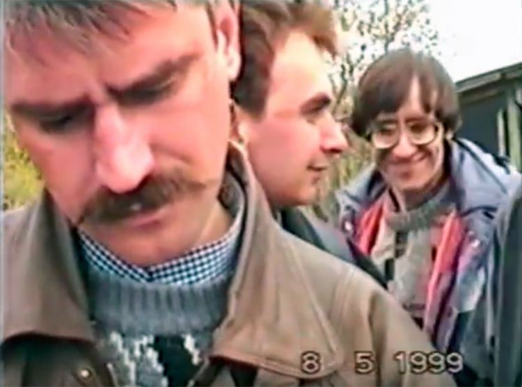   /  . 1999.
