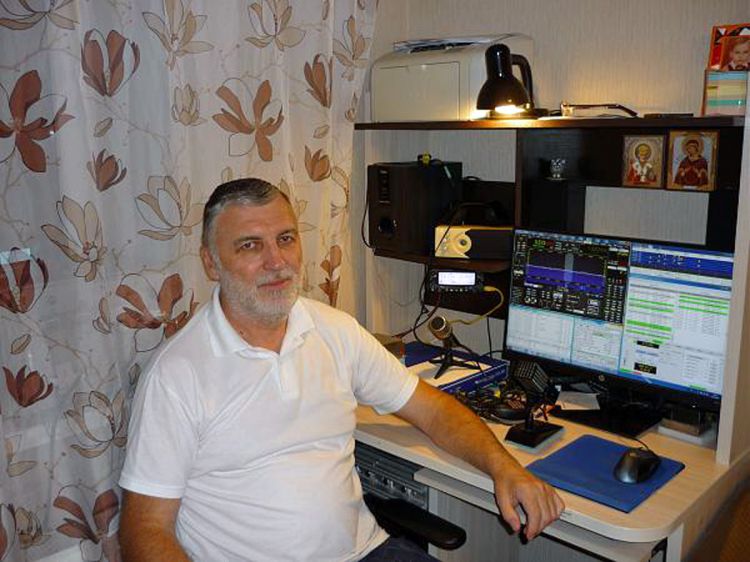 R2SD    (ex RV9XQ, UA9XBH, EZ9UBN)
